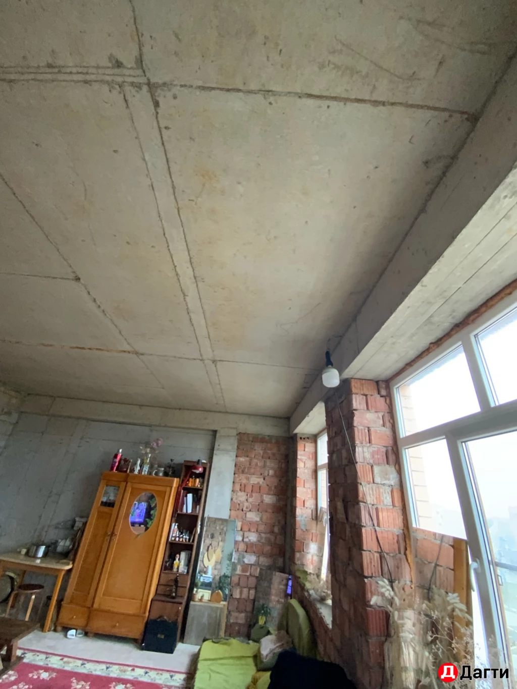 Квартира, Свободная планировка, 84 м², Собственник