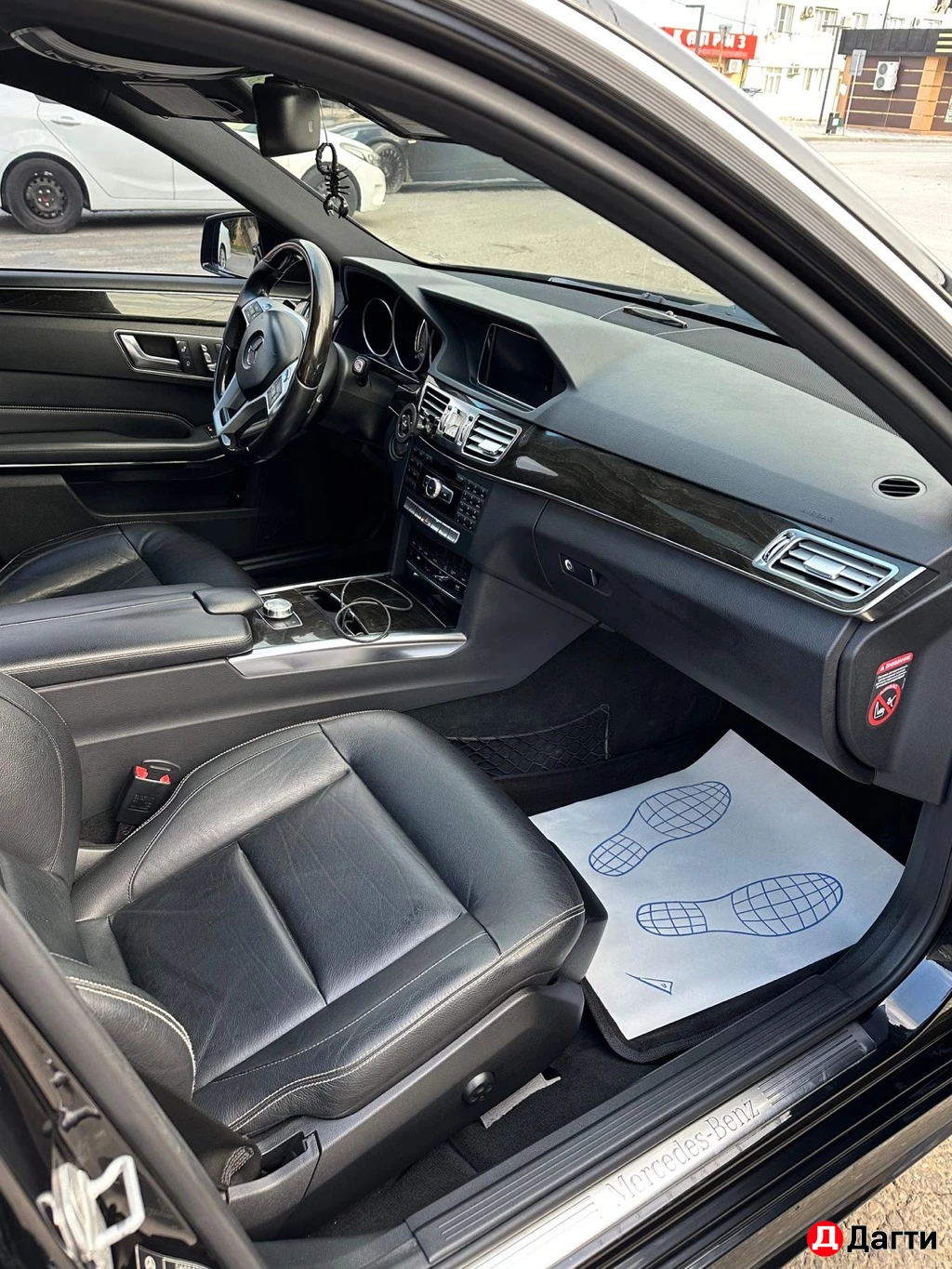 Mercedes-Benz E-Класс, 2013 года