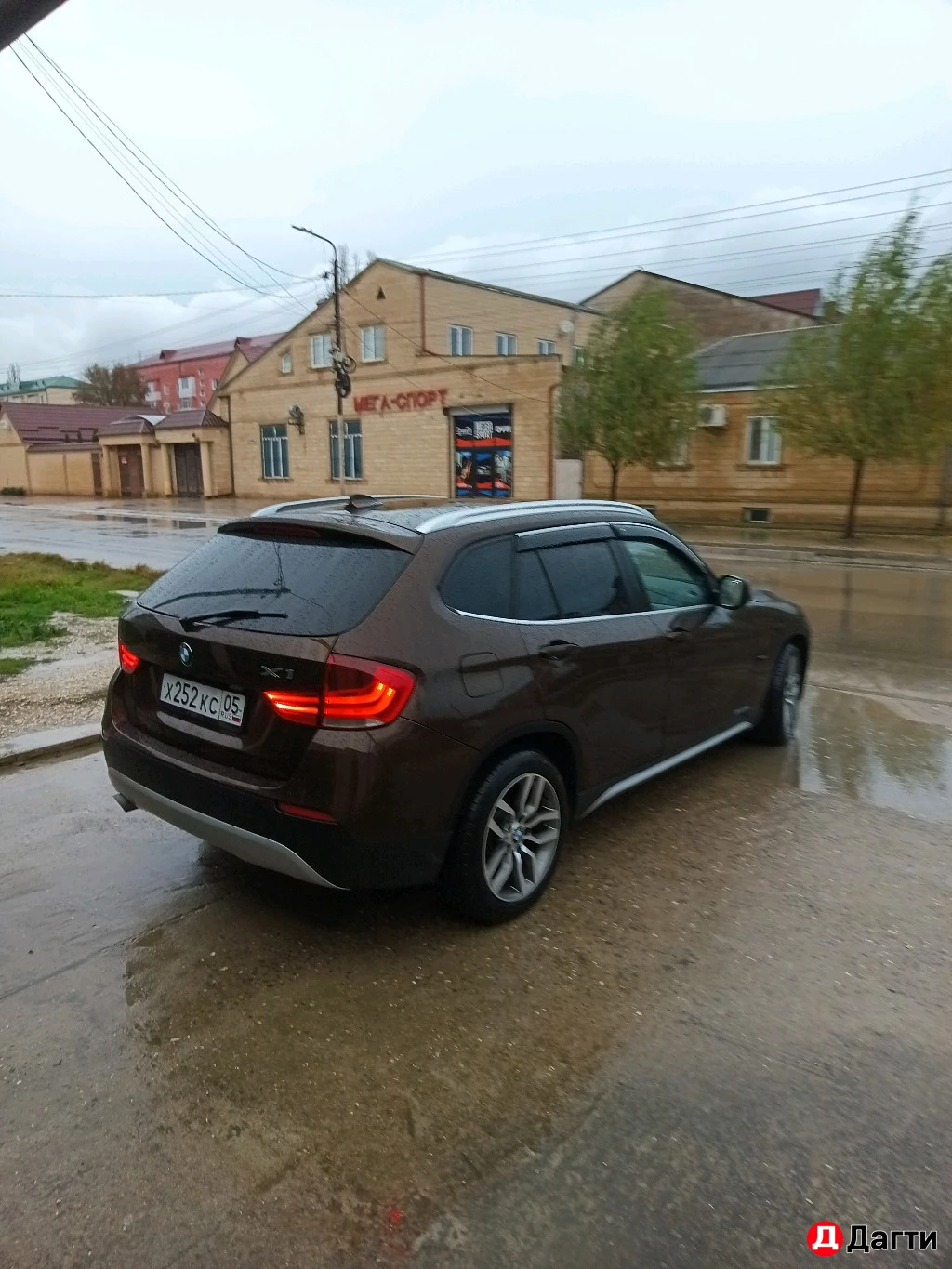 BMW X1, 2009 года