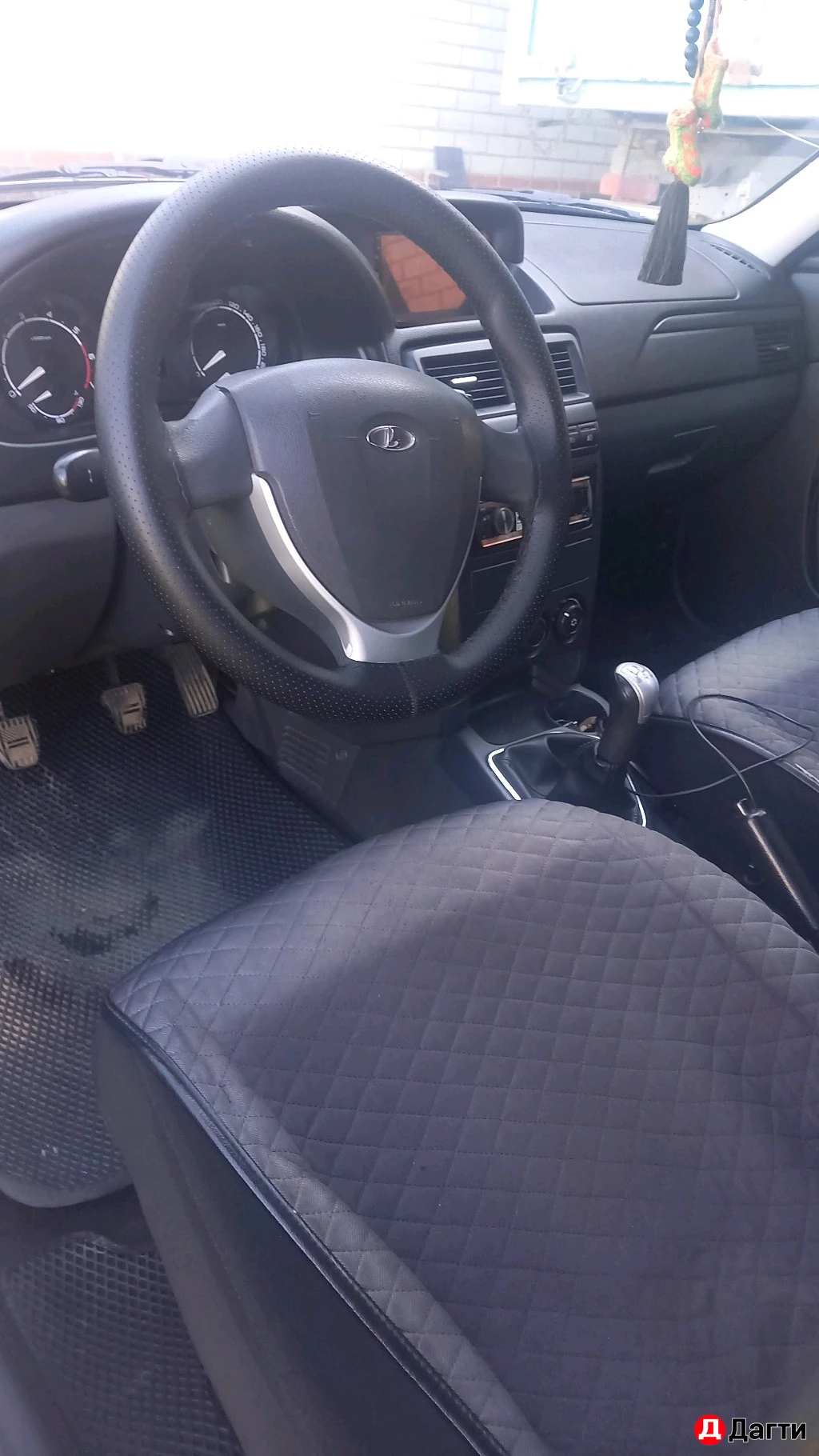 LADA (ВАЗ) Priora, 17 года