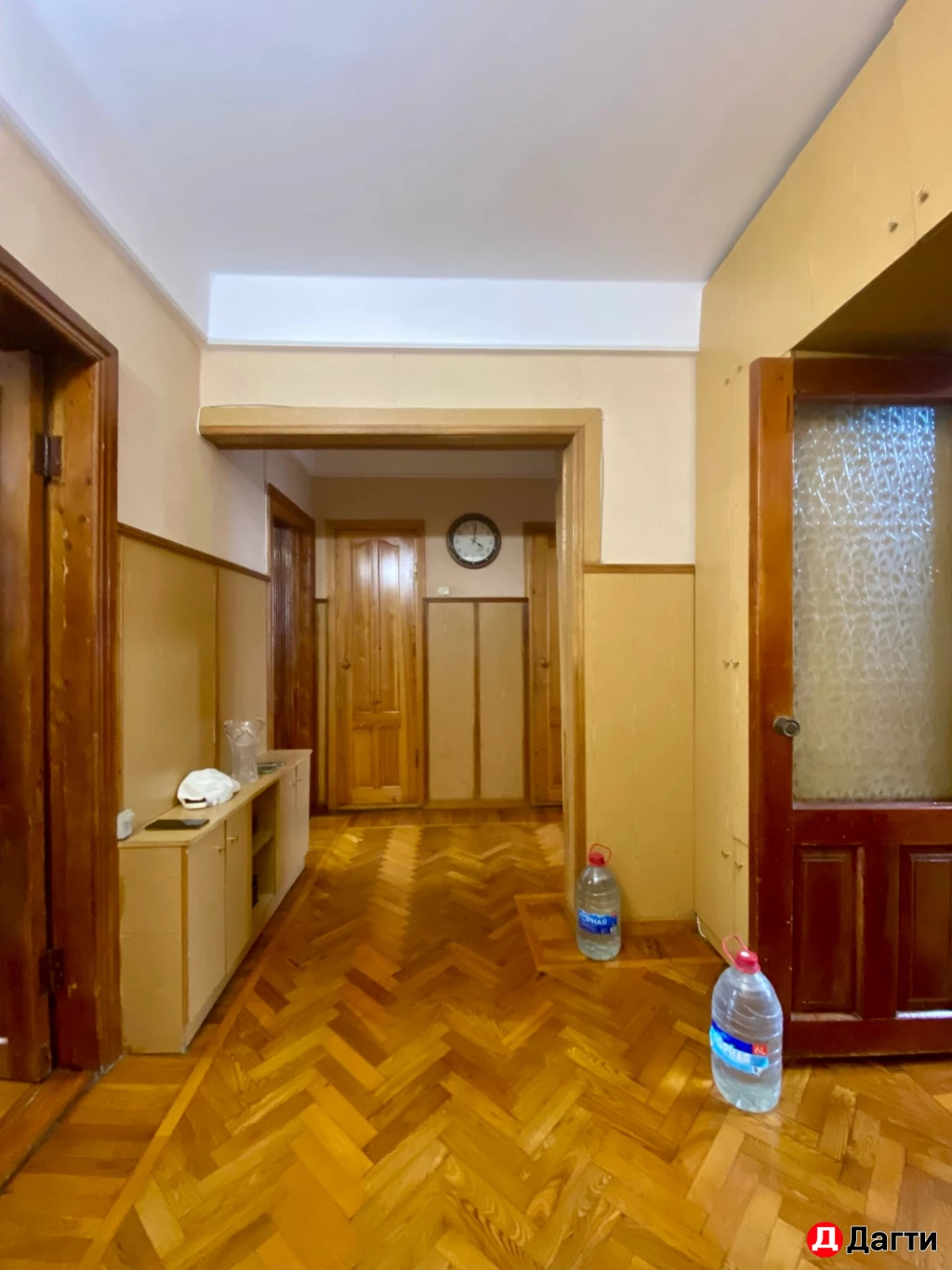 Квартира, 3 комнаты, 65 м², Агент