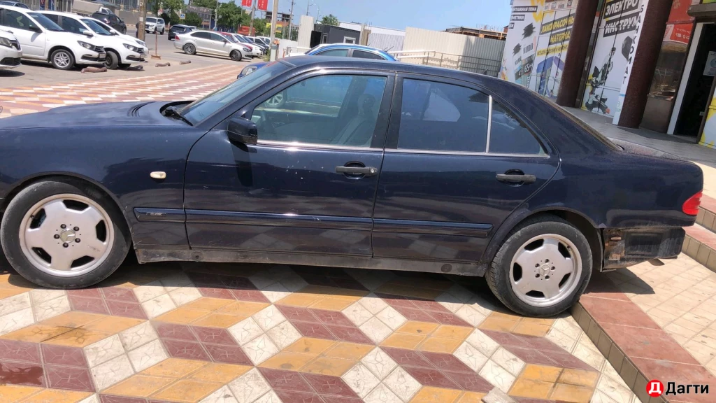 Mercedes-Benz E-Класс, 1999 года