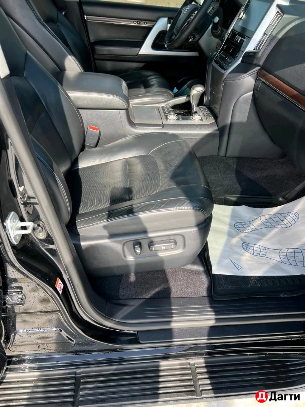 Toyota Land Cruiser, 2017 года