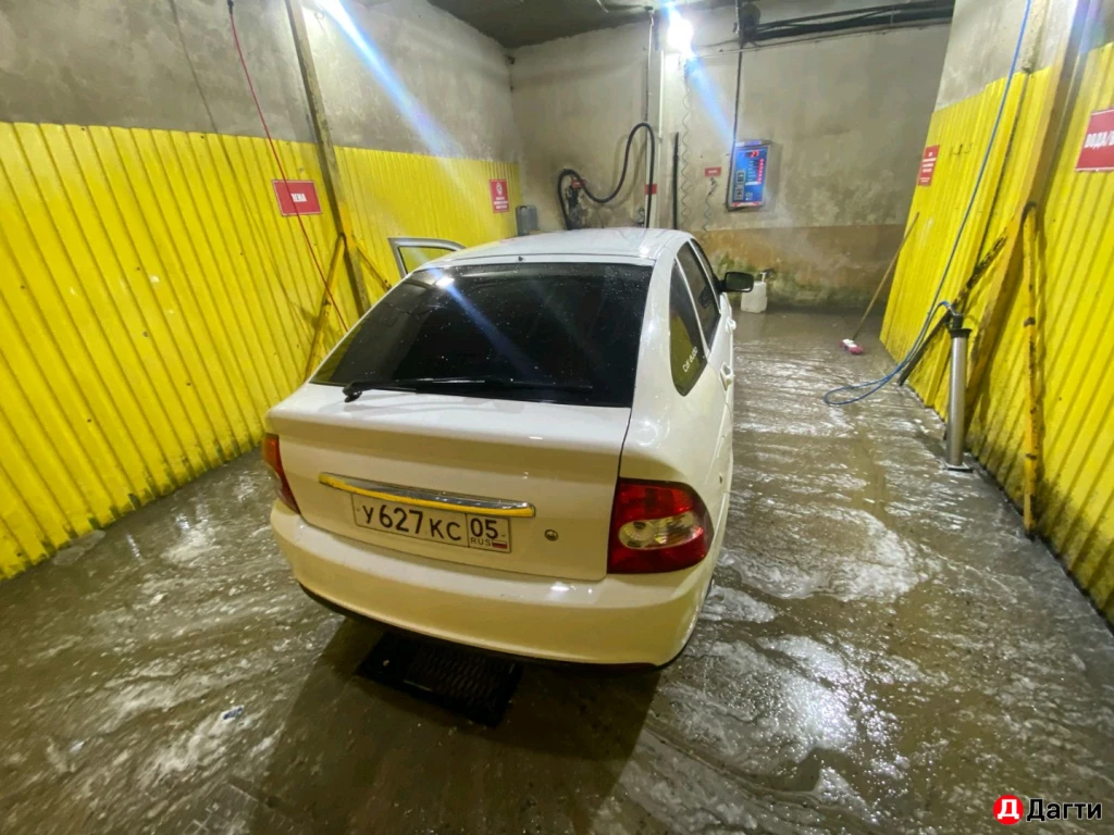 LADA (ВАЗ) Priora, 2011 года