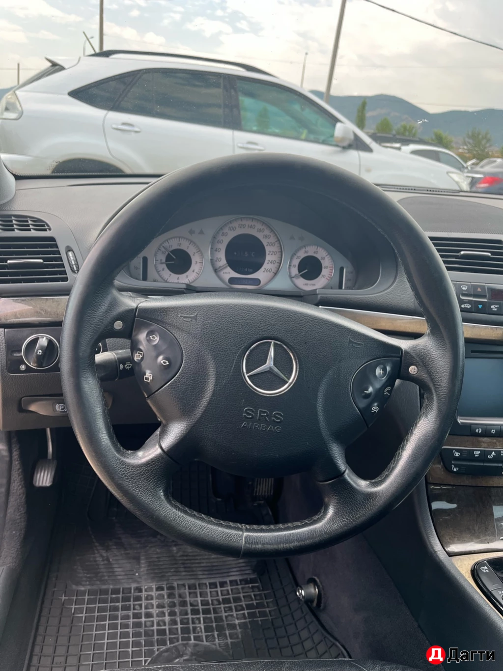 Mercedes-Benz E-Класс, 2002 года