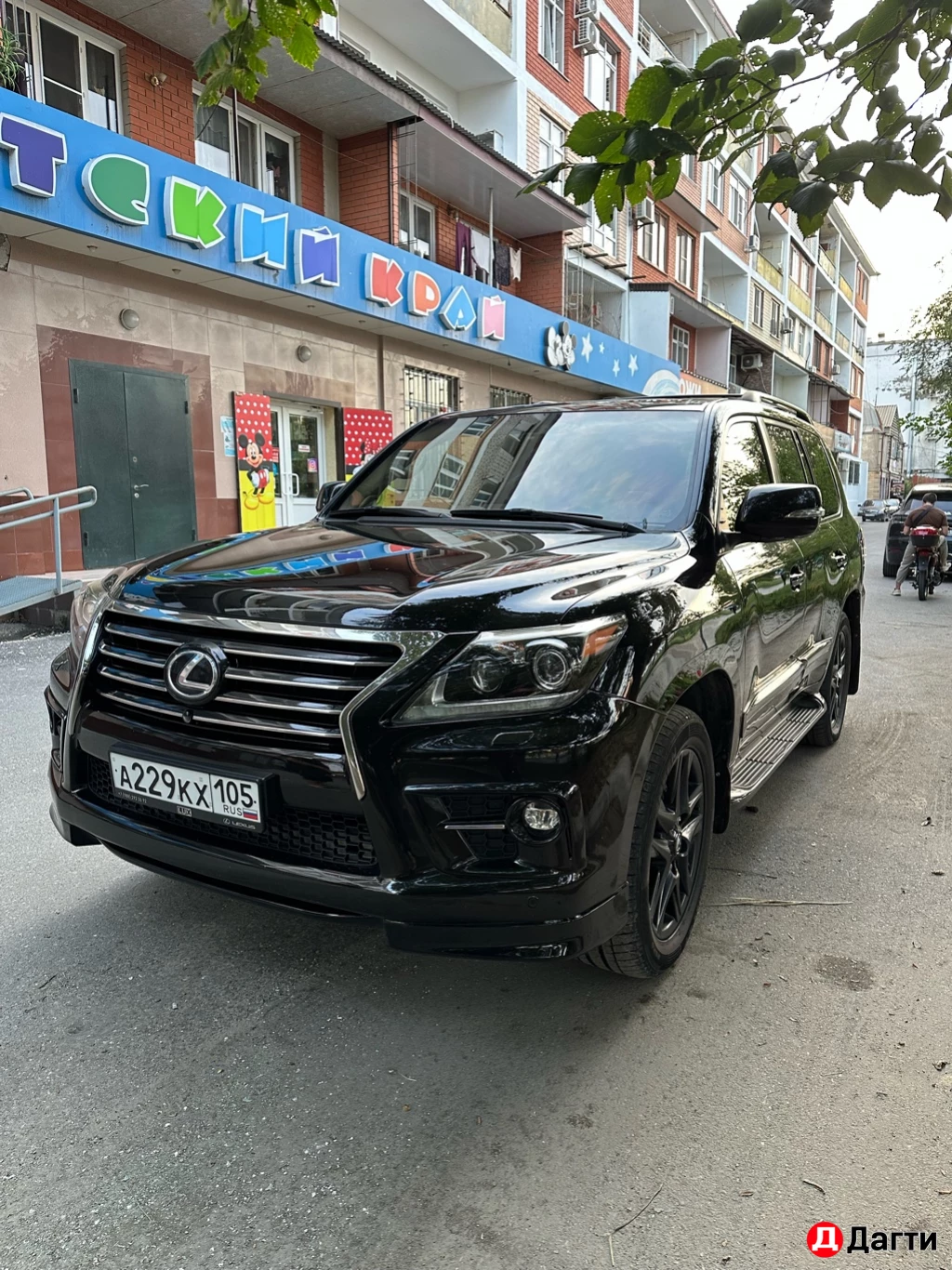 Lexus LX, 2012 года