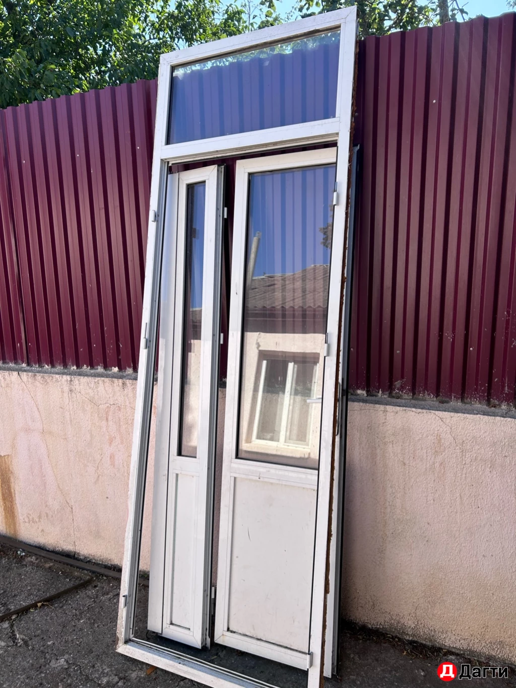 Алюминивая дверь