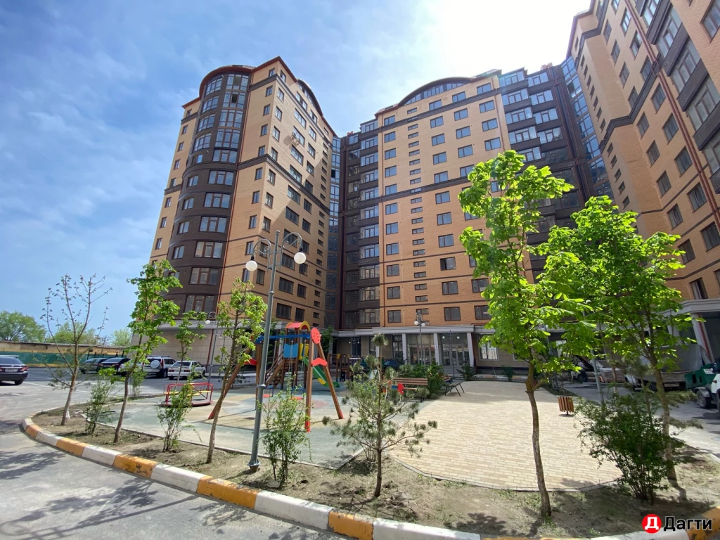 Квартира, 3 комнаты, 105 м², Агент