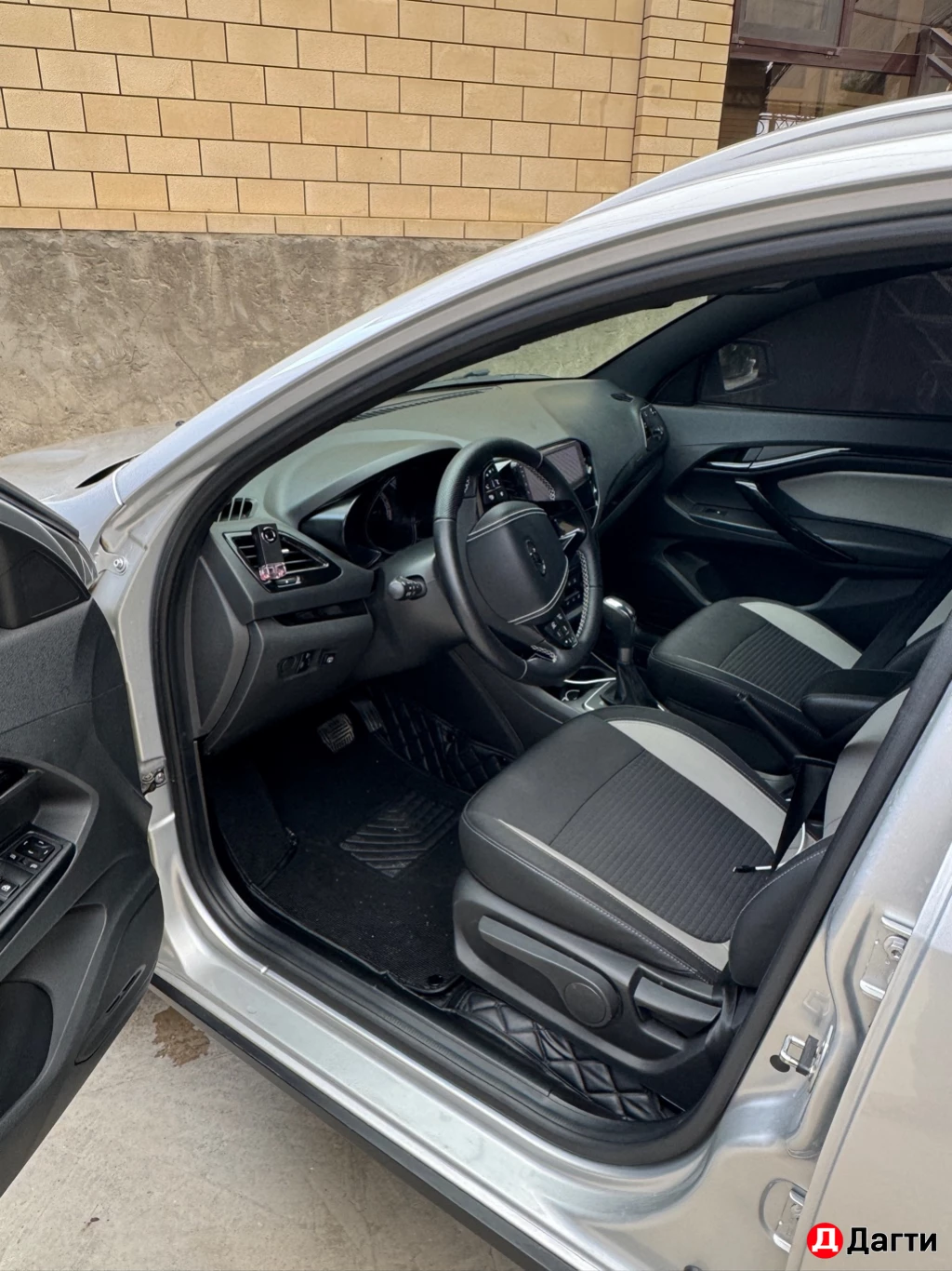 LADA (ВАЗ) Vesta, 2021 года