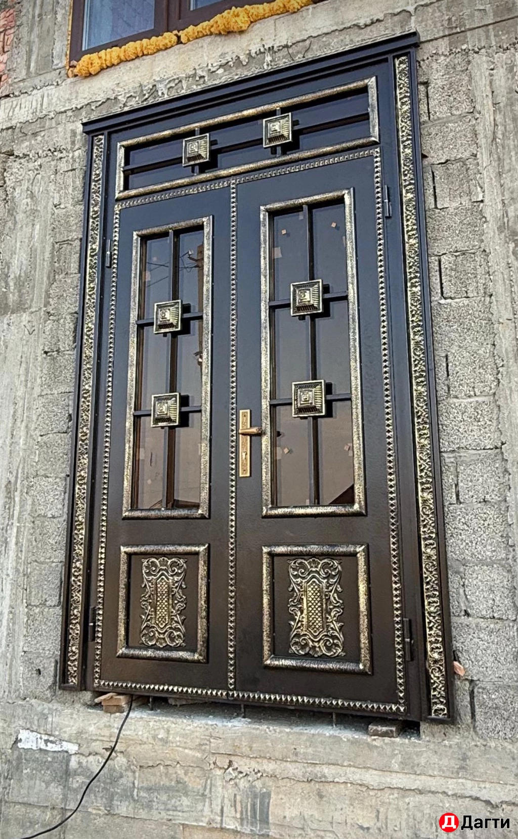 Бронь дверь