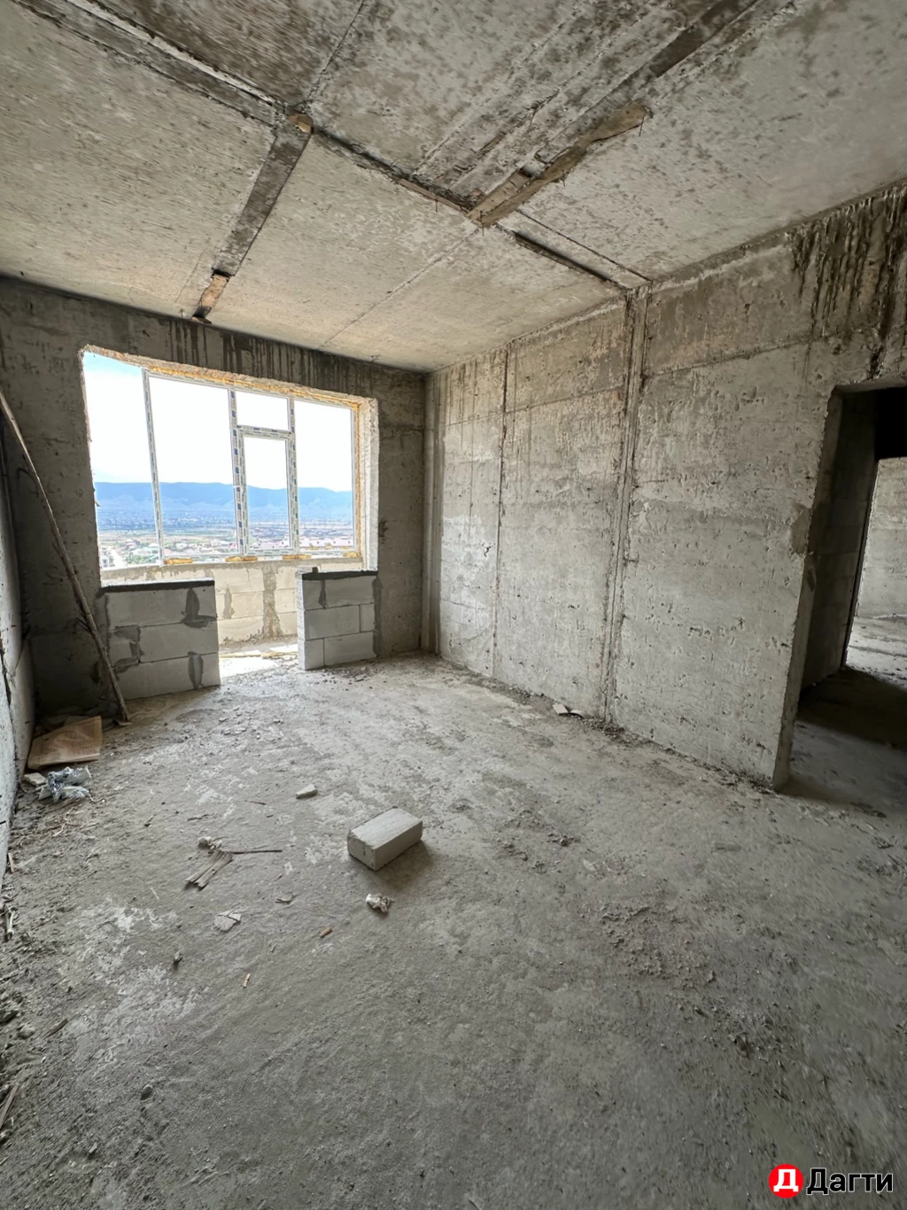 Квартира, 2 комнаты, 77 м², Собственник