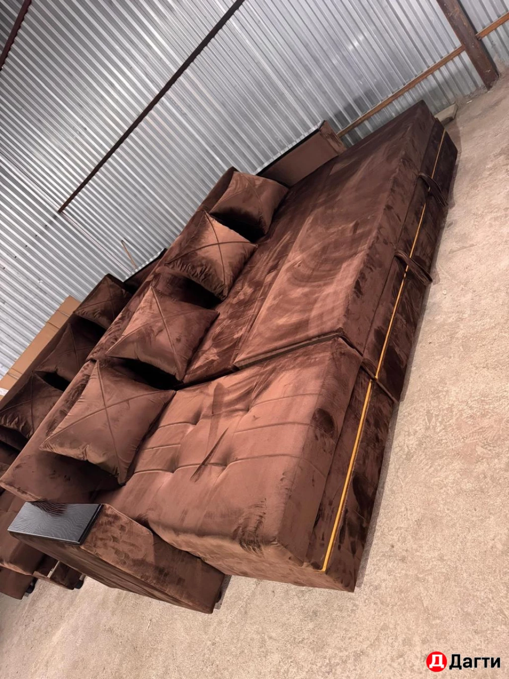 Угловой диван