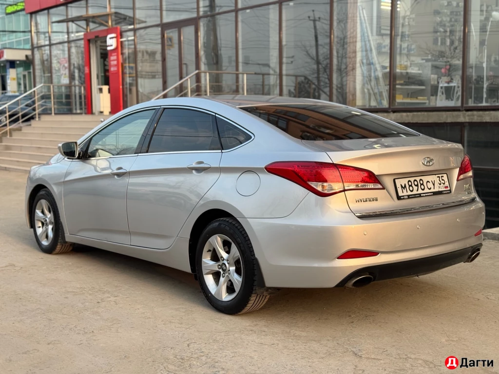 Hyundai i40, 2013 года