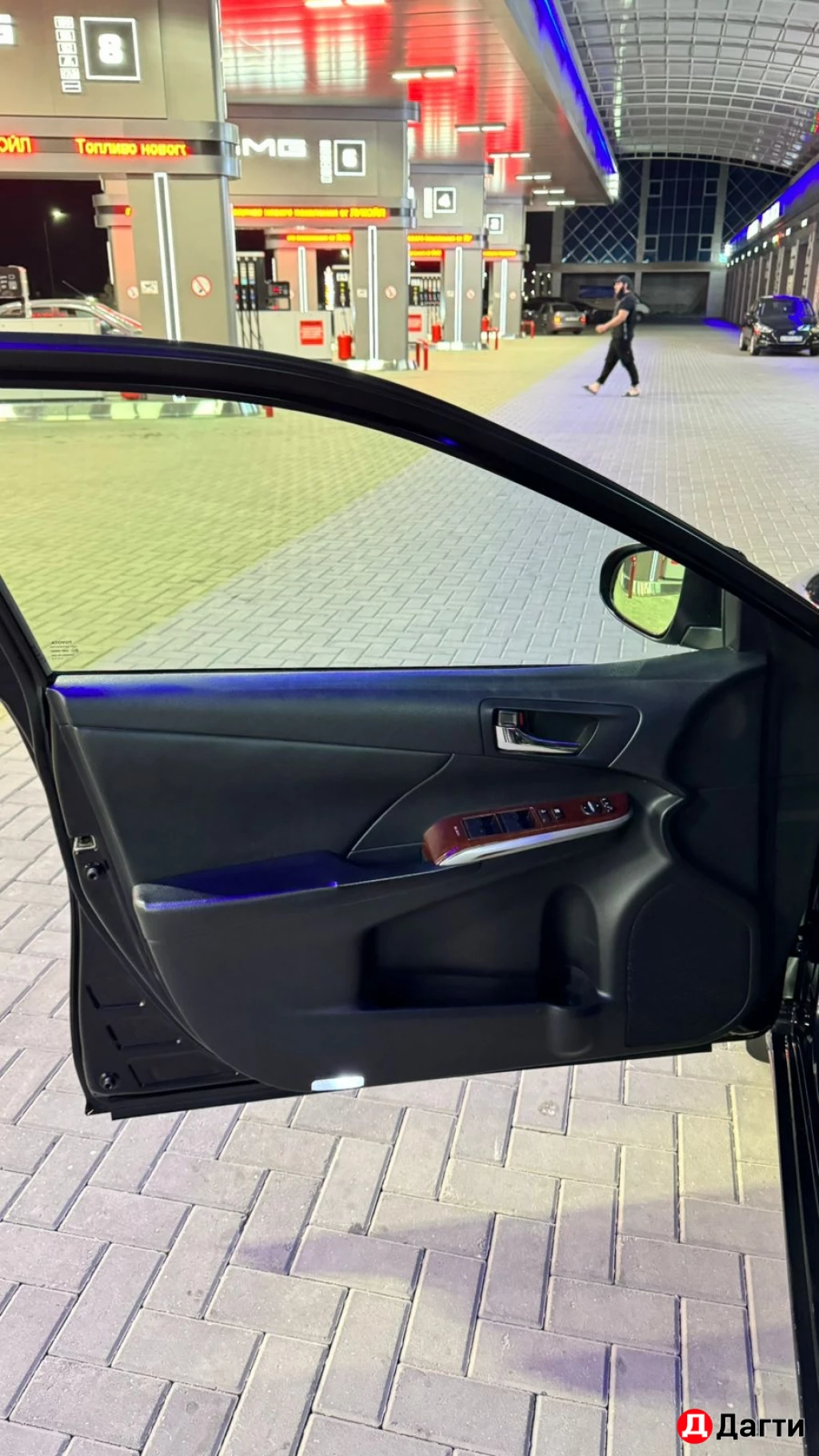 Toyota Camry, 2013 года