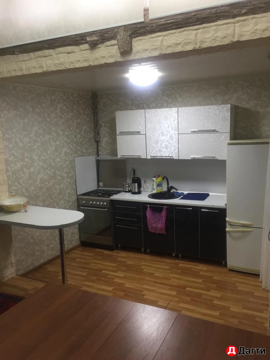 Квартира, 3 комнаты, 120 м²