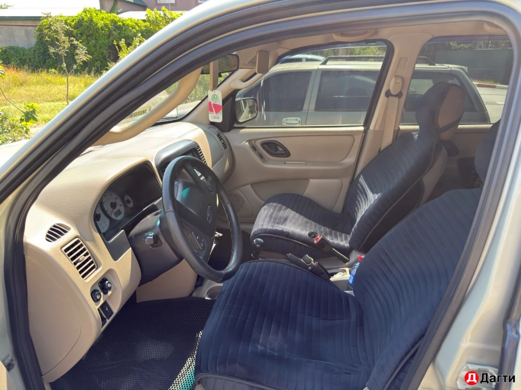 Ford Escape, 2003 года