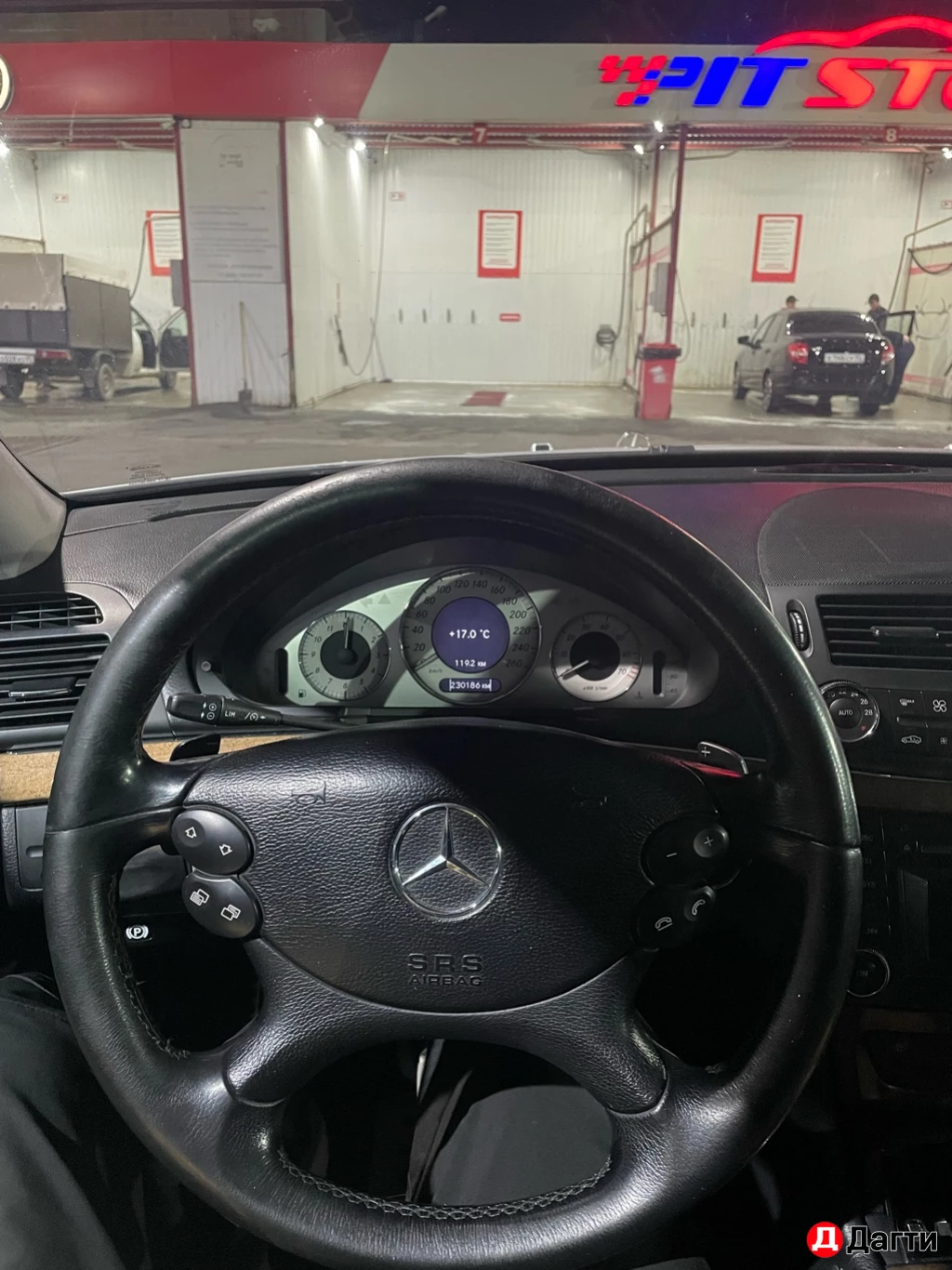 Mercedes-Benz E-Класс, 2008 года