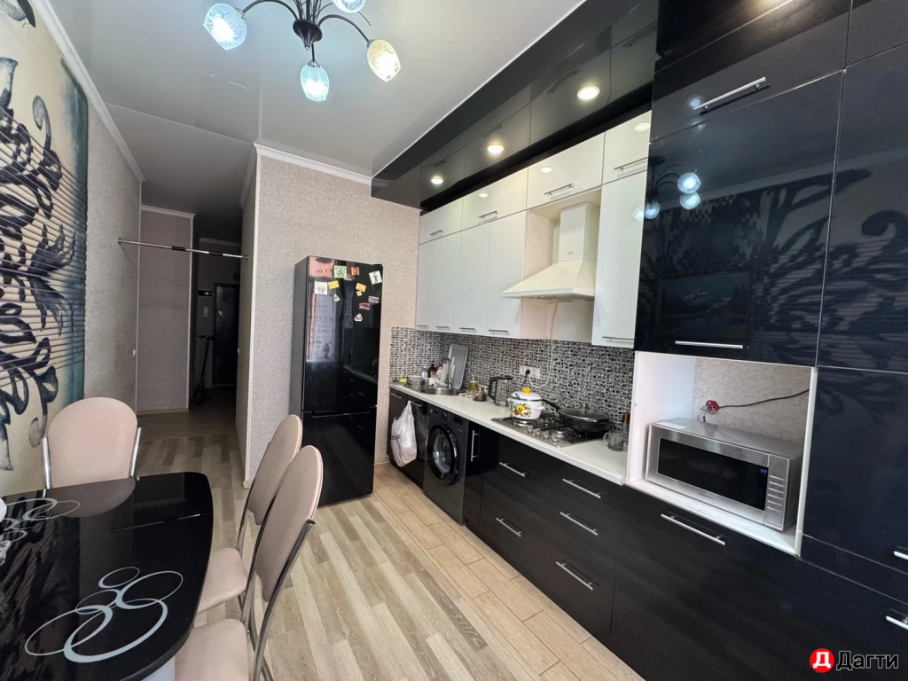 Квартира, 2 комнаты, 80 м², Собственник