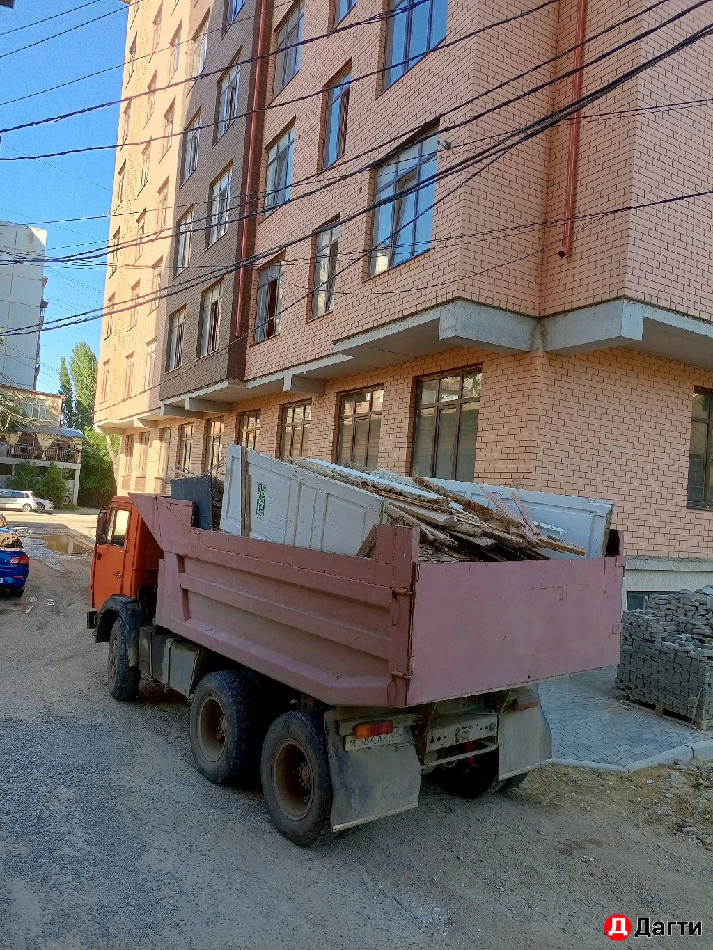 Вывоз строй мусора и хлама Камаз