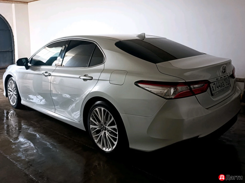 Toyota Camry, 2019 года