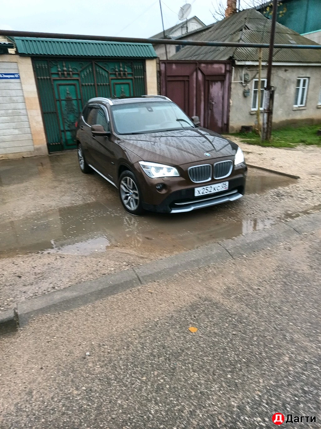 BMW X1, 2009 года