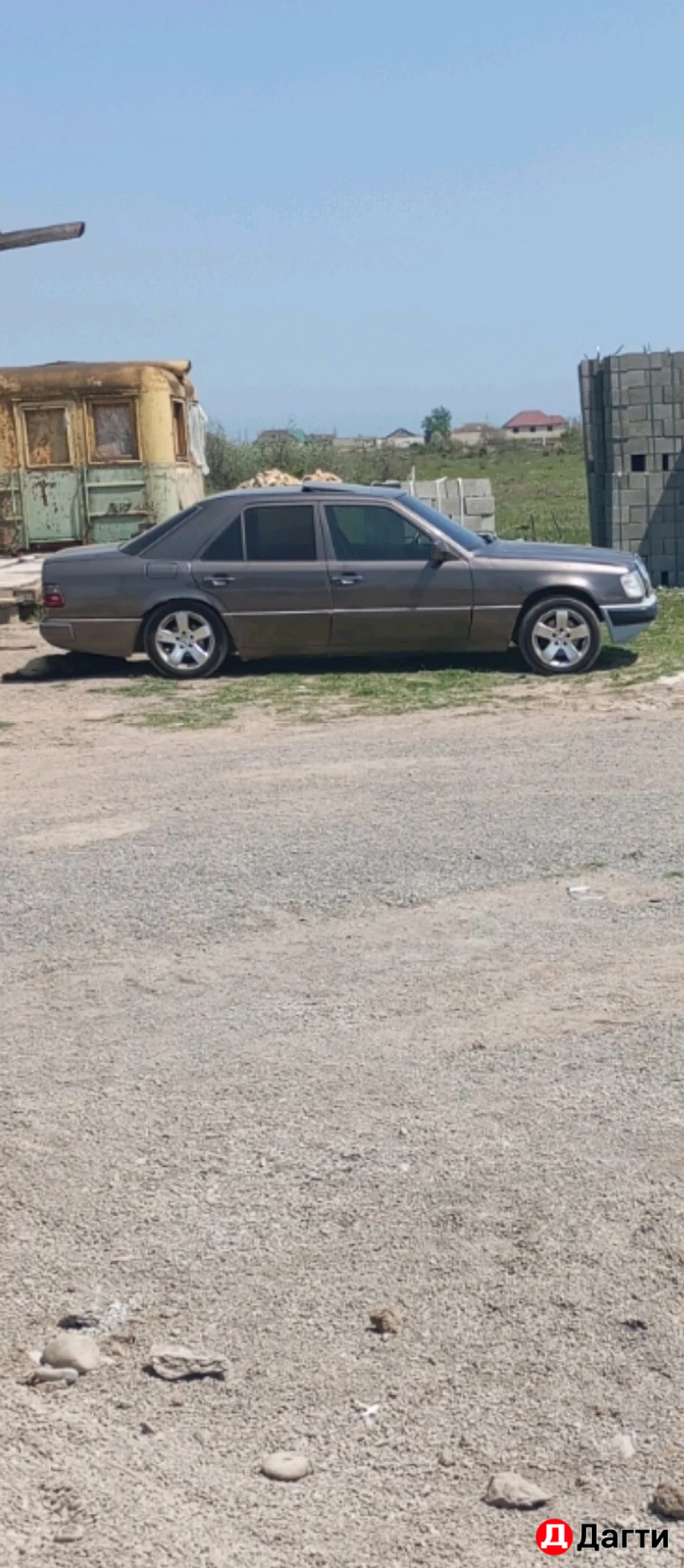 Mercedes-Benz E-Класс, 1989 года