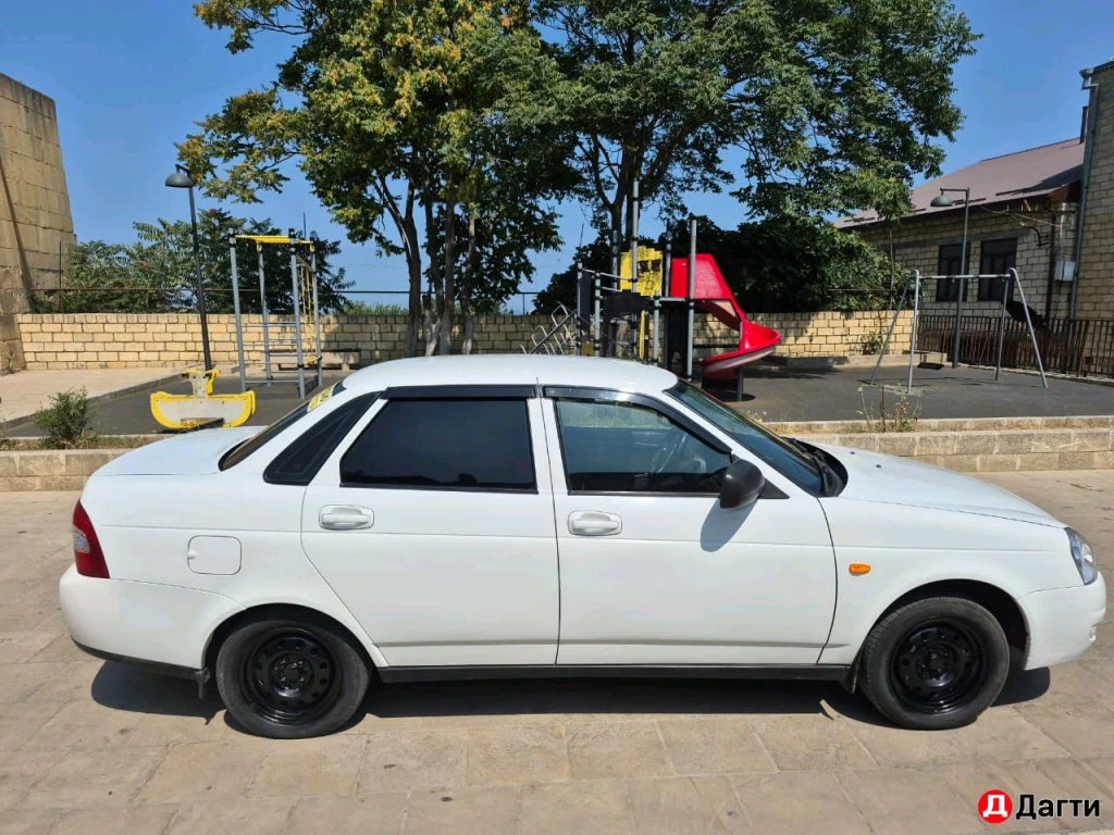 LADA (ВАЗ) Priora, 2017 года