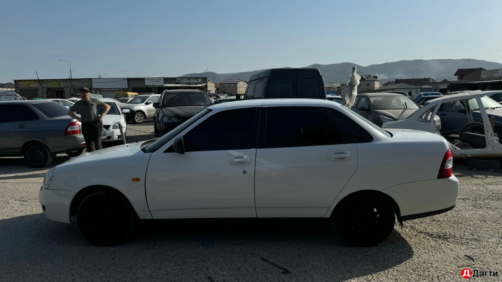 LADA (ВАЗ) Priora, 2010 года