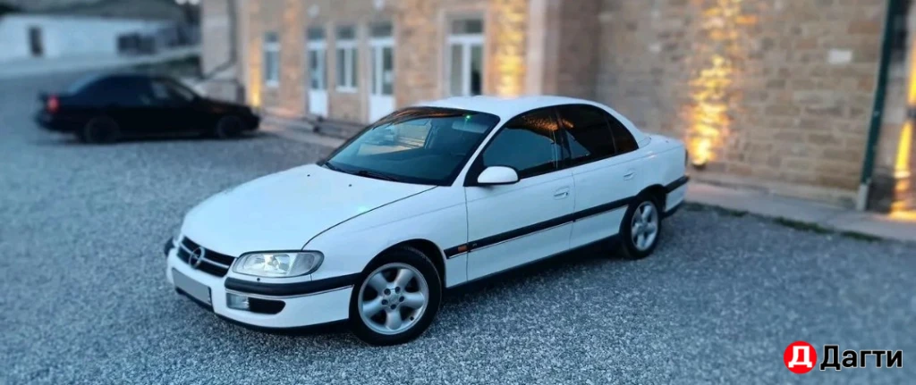 Opel Omega, 1998 года