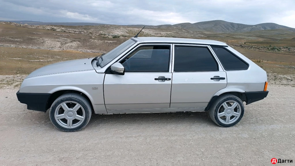 LADA (ВАЗ) 2109, 2002 года