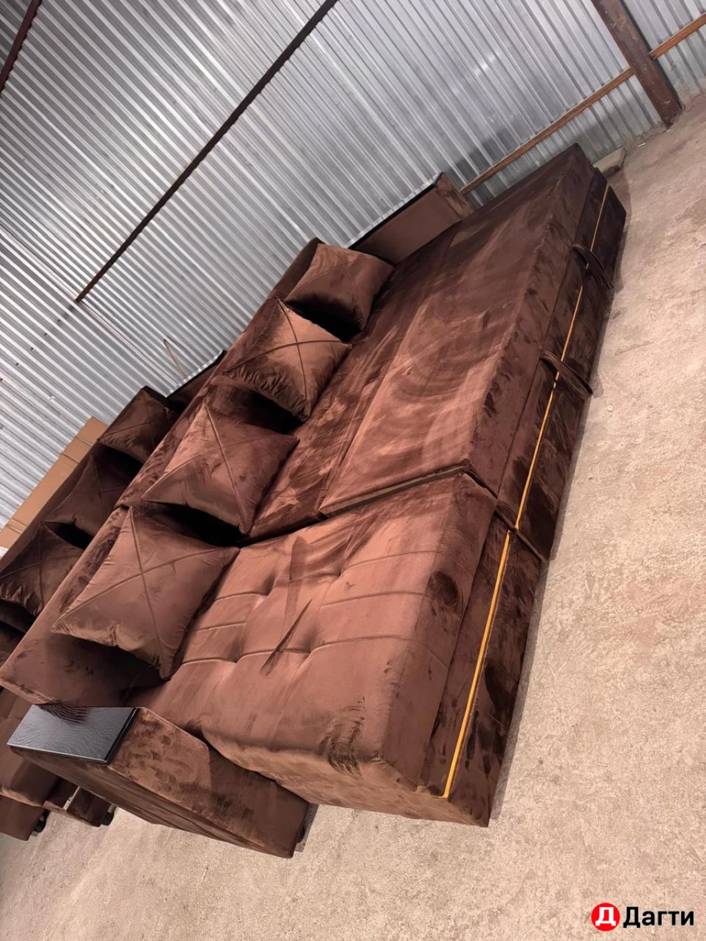 Угловой диван