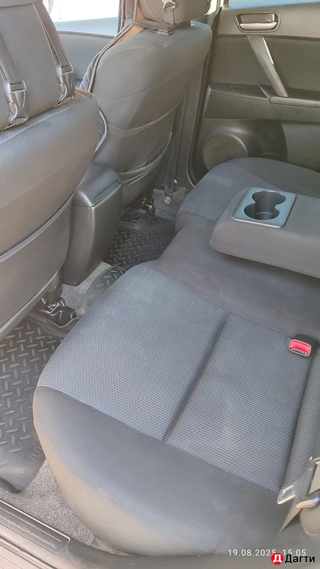 Mazda 3, 2011 года