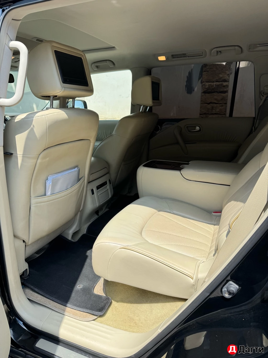 Infiniti QX56, 2013 года