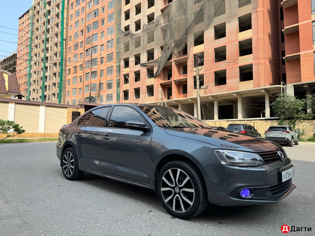 Volkswagen Jetta, 2013 года