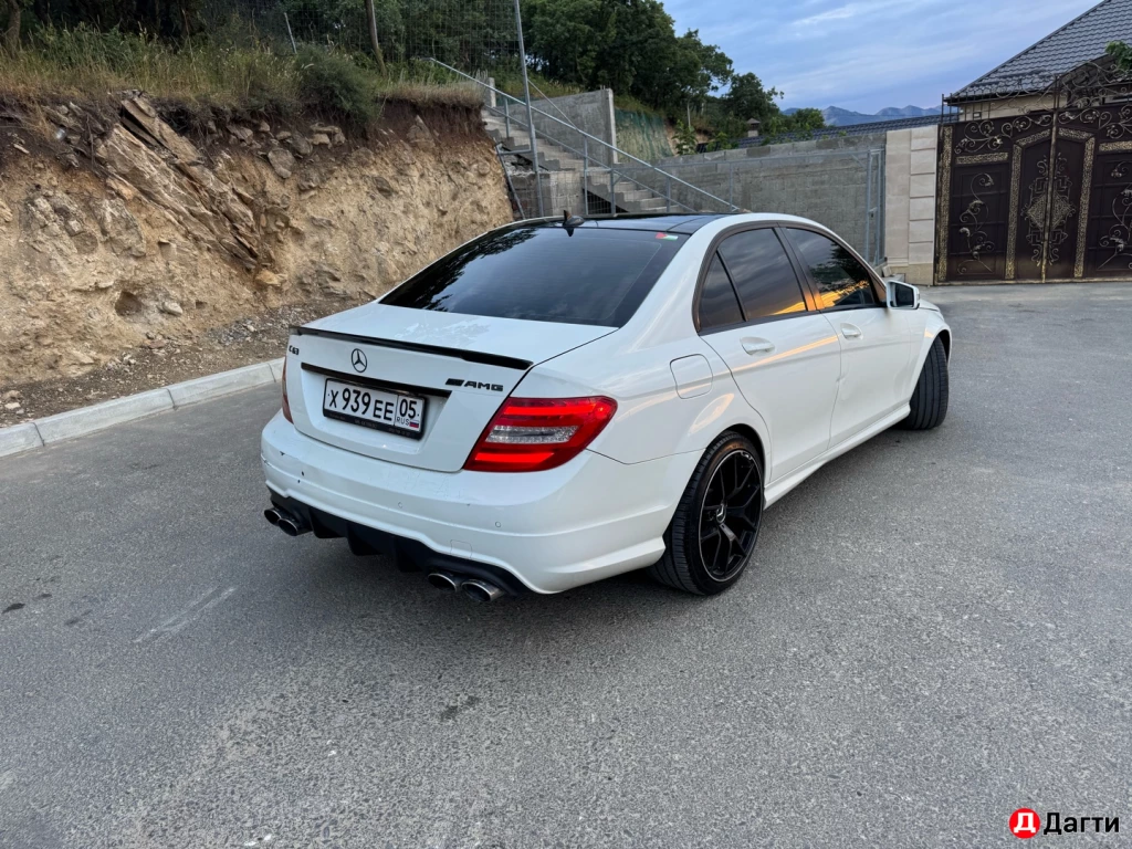 Mercedes-Benz C-Класс, 2012 года