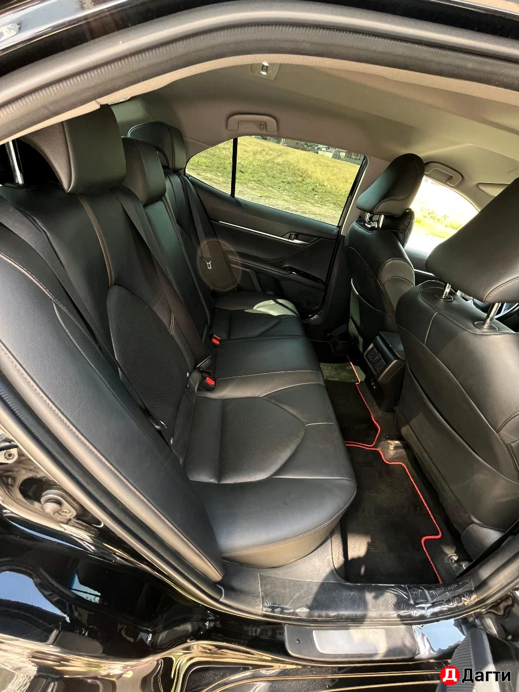 Toyota Camry, 2019 года