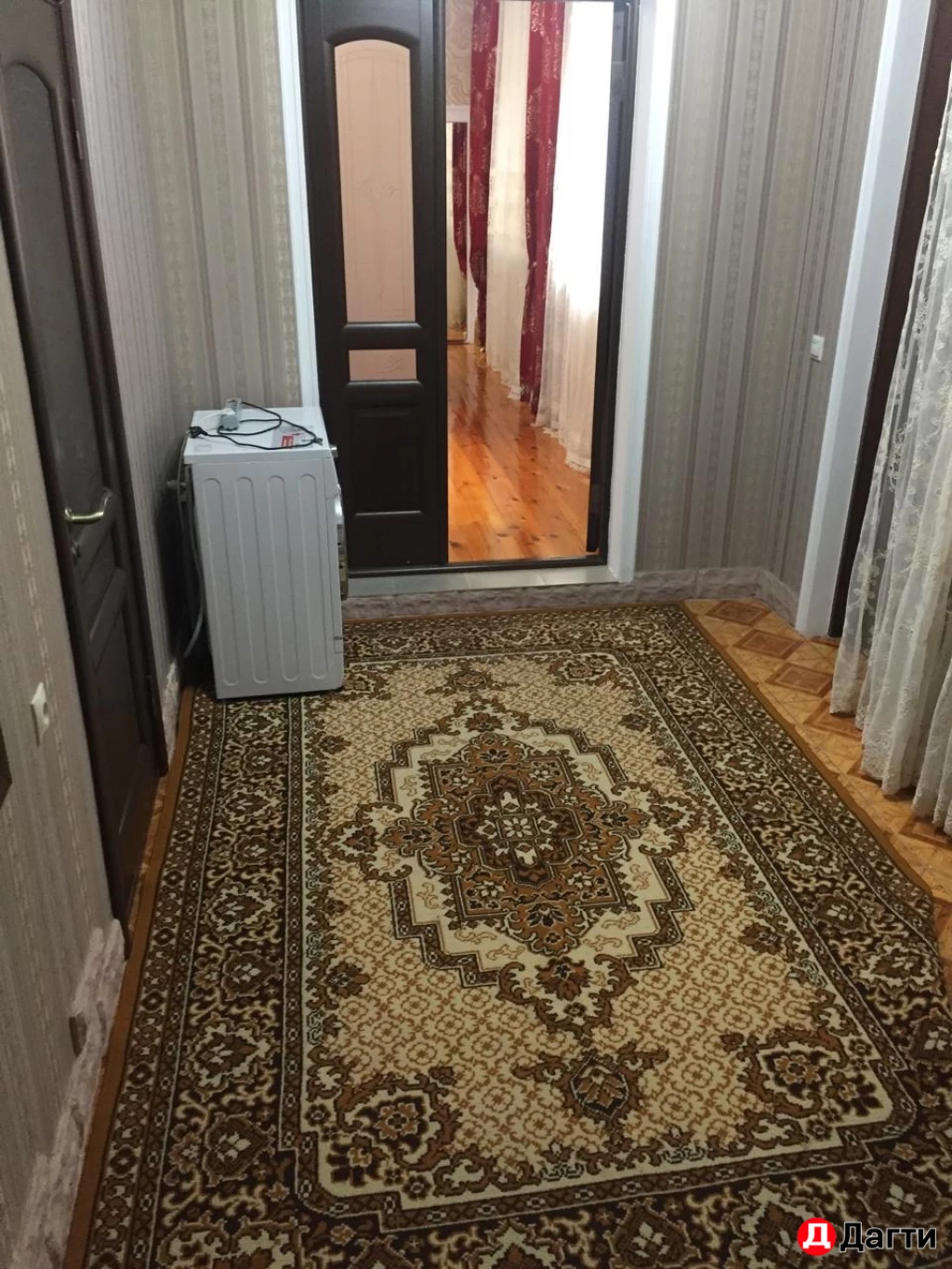 Квартира, 3 комнаты, 120 м²