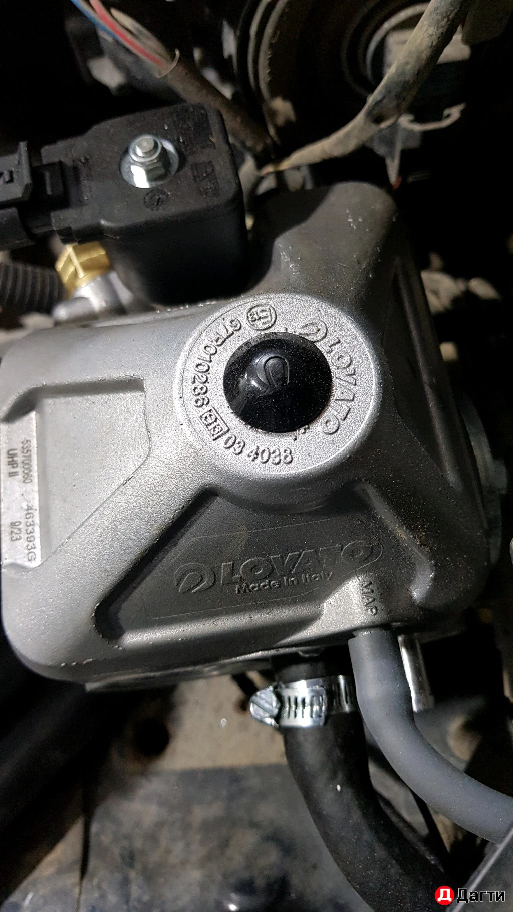 Газ на авто