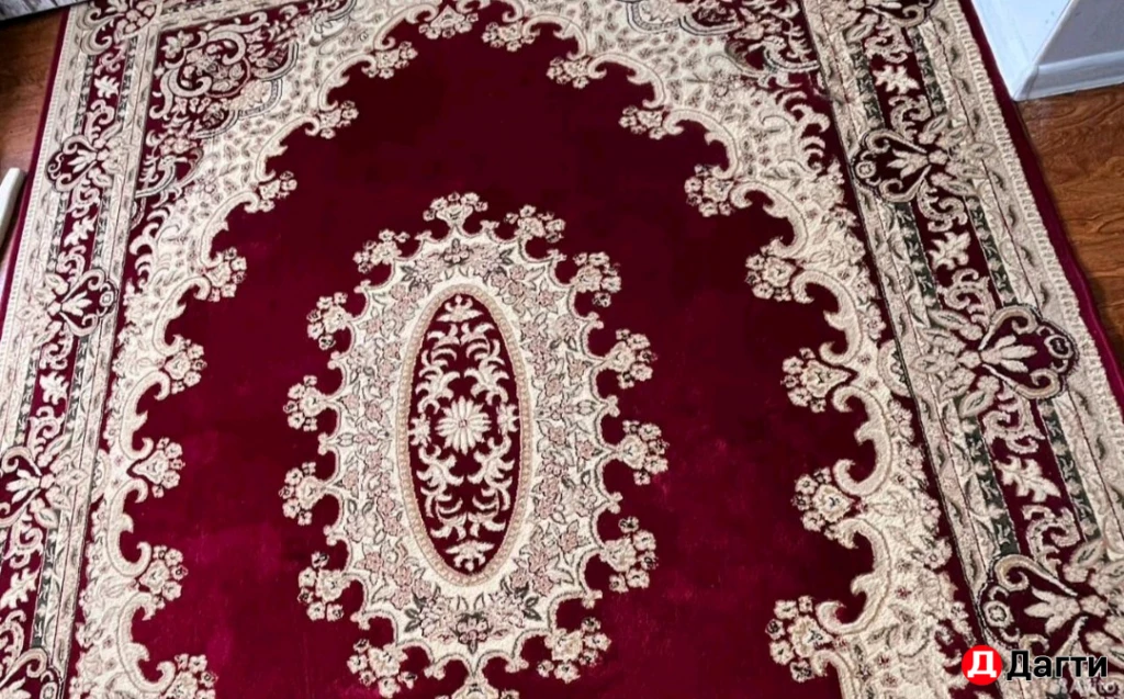 Ковёр полушерстяной