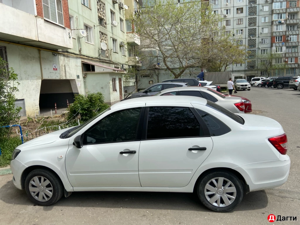 LADA (ВАЗ) Granta, 2018 года