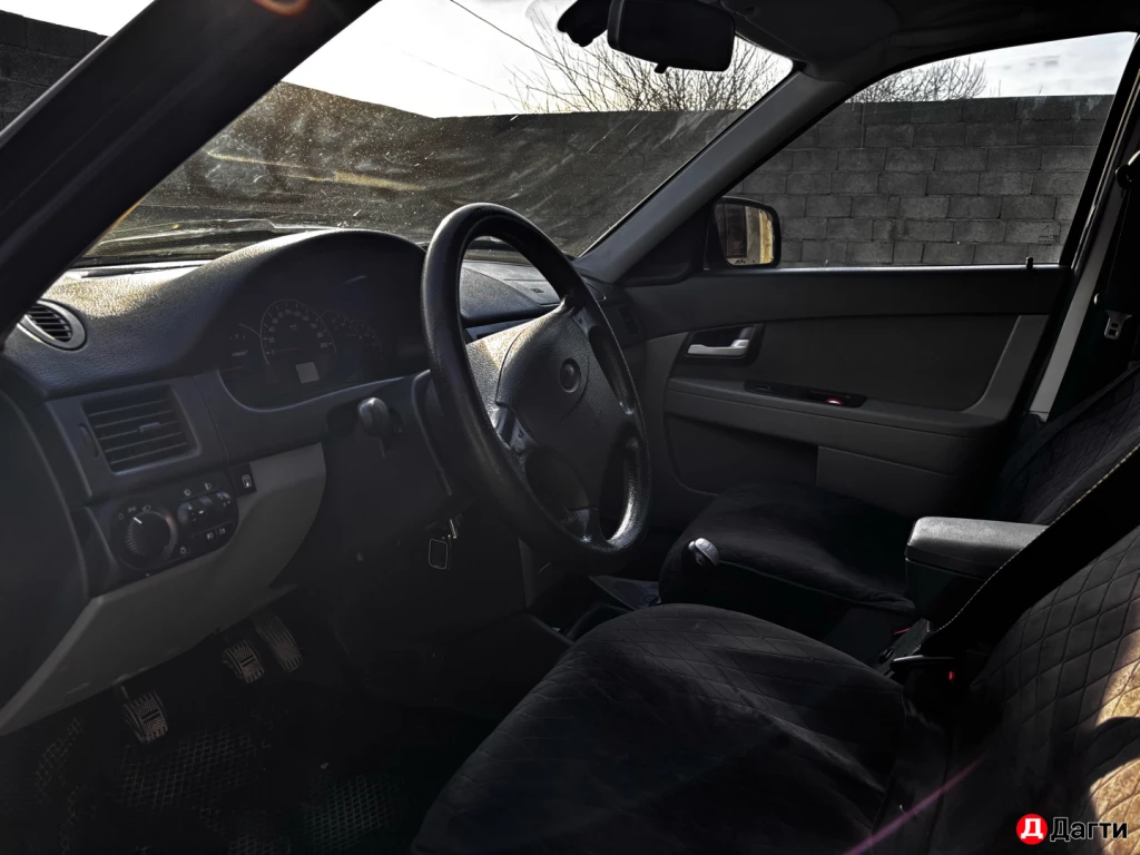 LADA (ВАЗ) Priora, 2011 года