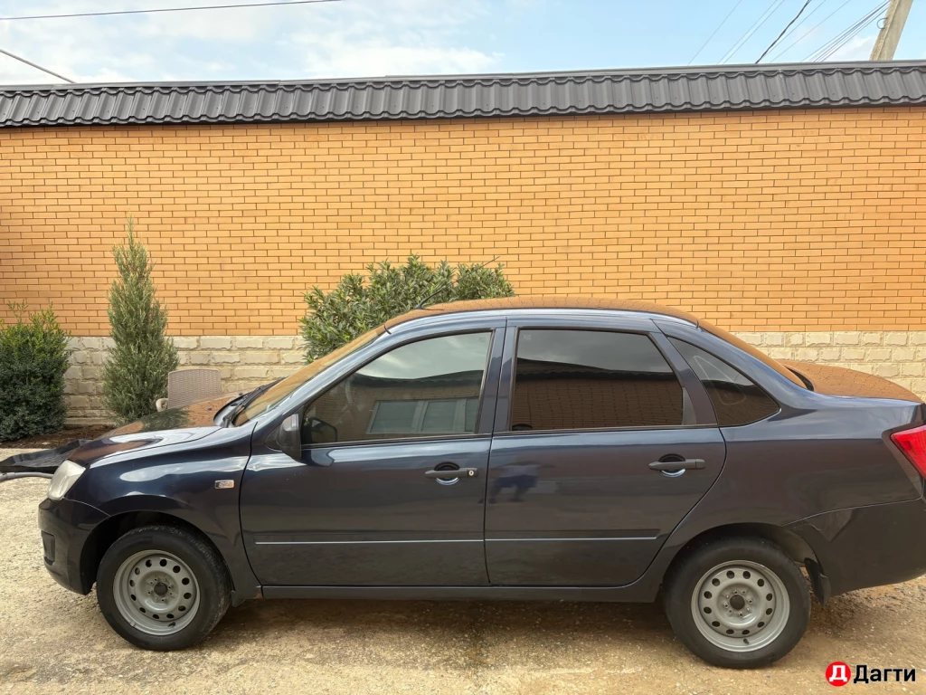 LADA (ВАЗ) Granta, 2014 года