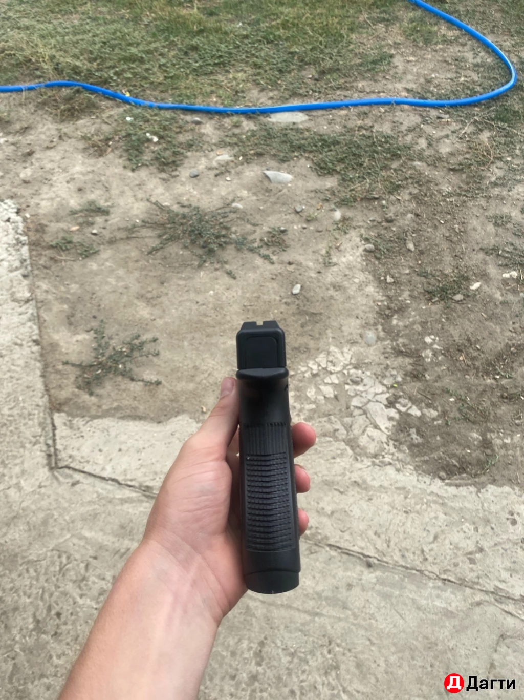 Пневматический пистолет