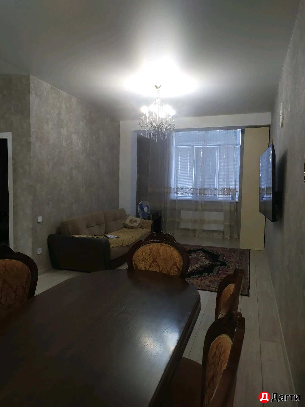 Квартира, 2 комнаты, 65 м²