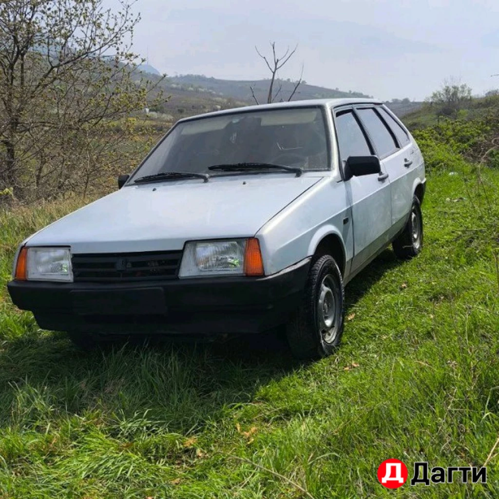 LADA (ВАЗ) 2109, 2002 года