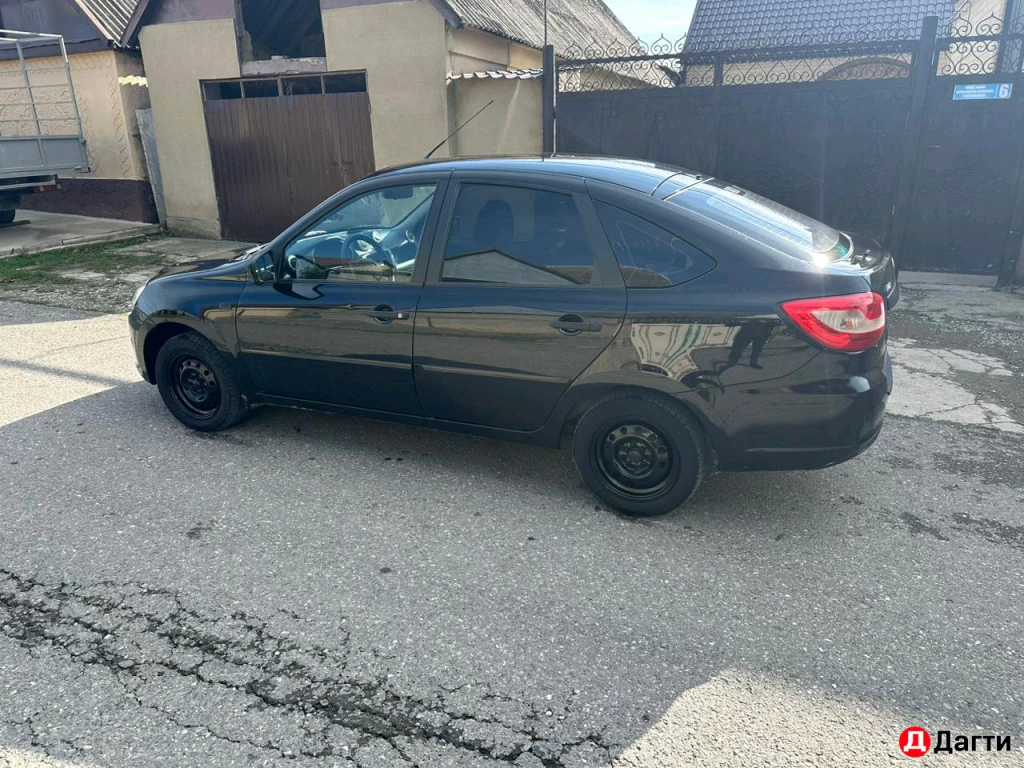 LADA (ВАЗ) Granta, 2015 года