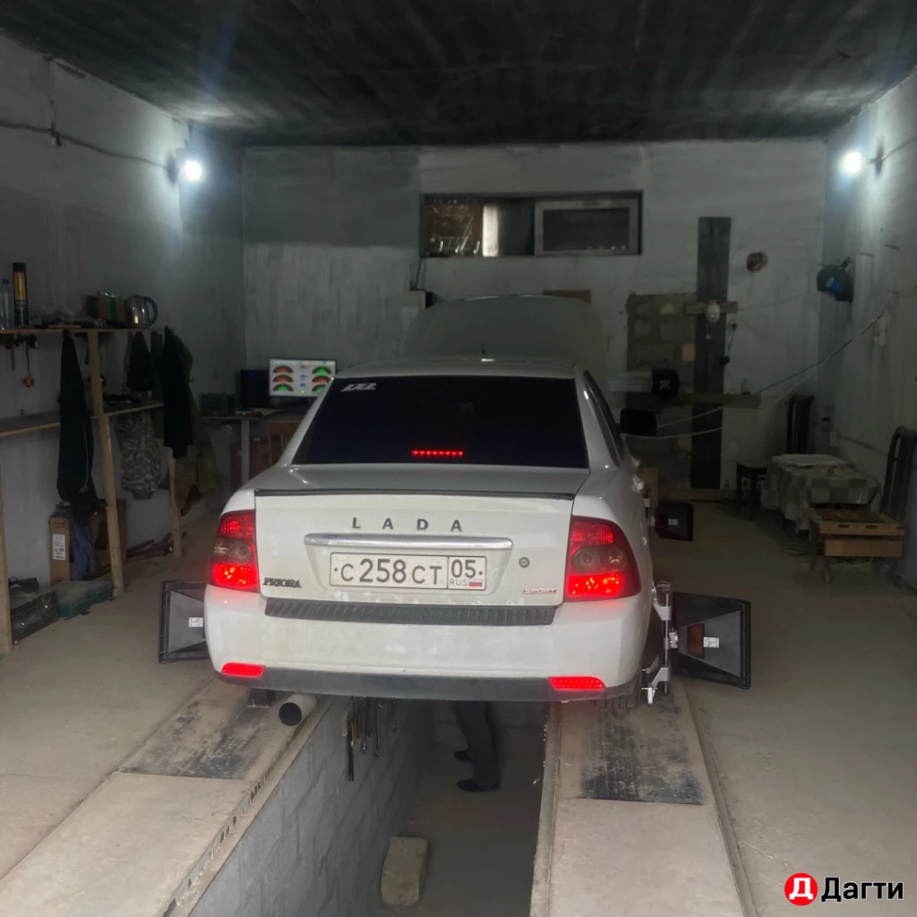 LADA (ВАЗ) Priora, 2013 года