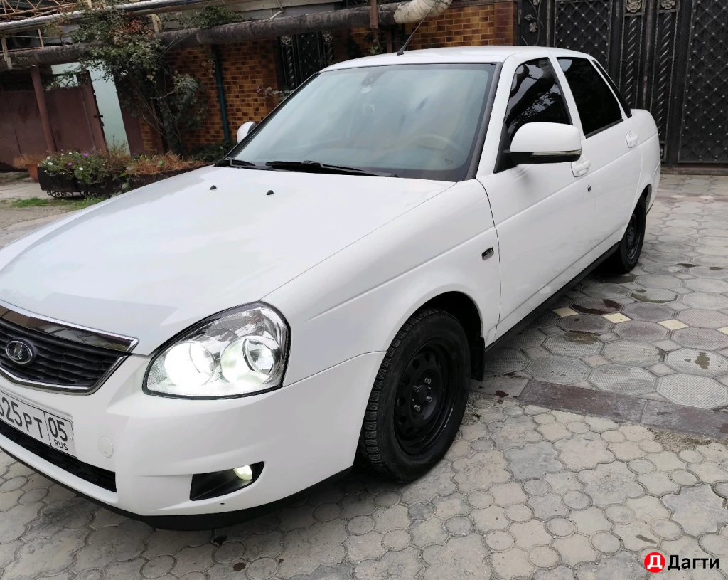 LADA (ВАЗ) Priora, 2014 года