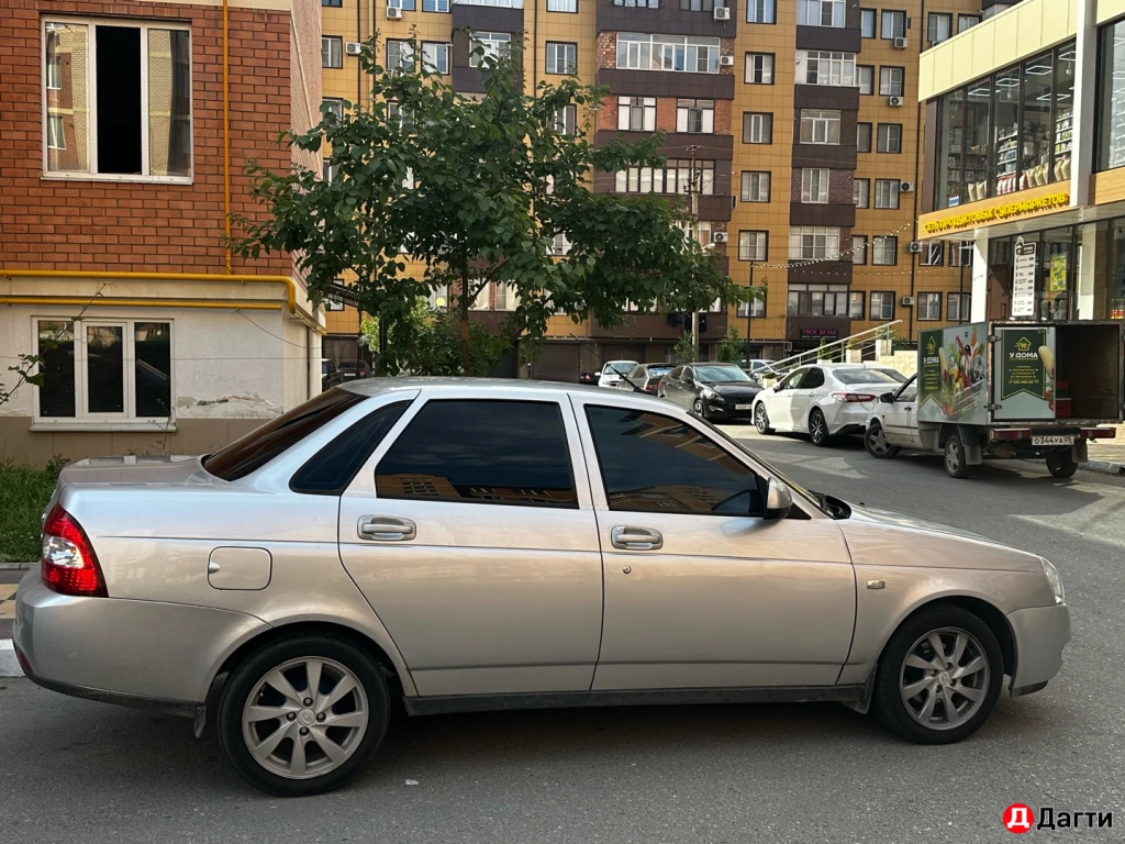 LADA (ВАЗ) Priora, 2012 года