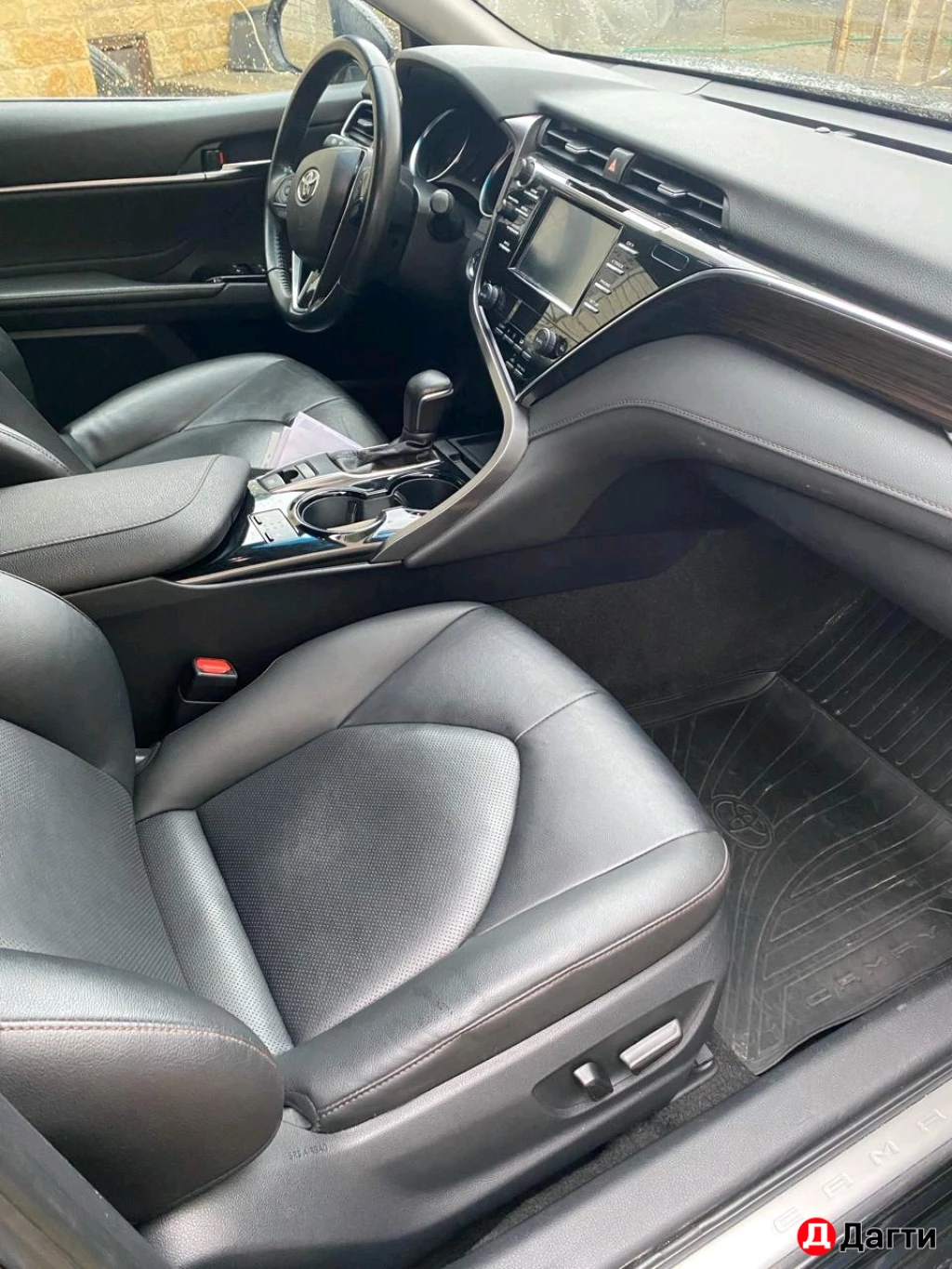 Toyota Camry, 2020 года